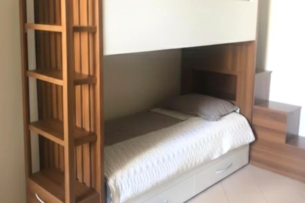 Shtepi me qera Apartament ne Tirane, 2+1, Mobilimi E mobiluar, Pagesa 700  Euro.