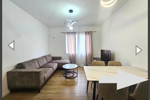 Shtepi me qera Apartament ne Tirane, 3+1, Mobilimi E mobiluar, Pagesa 700  Euro.