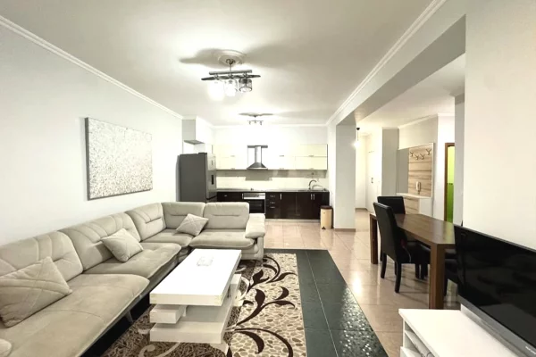 Shtepi ne shitje Apartament ne Tirane, 3+1, Mobilimi E mobiluar, Pagesa 299,000  Euro.