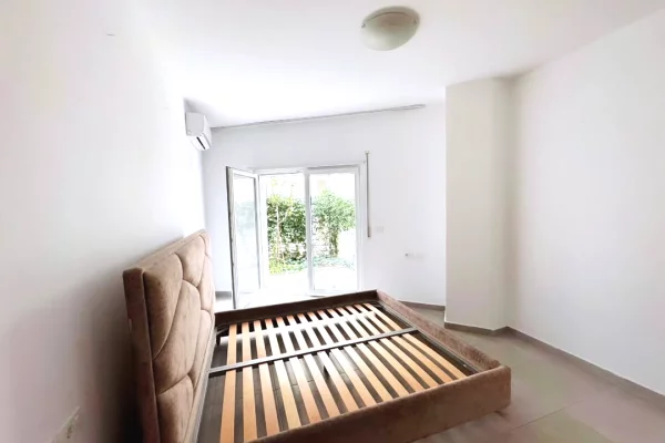 Shtepi ne shitje 1+1 ne Tirane - 129,000 Euro