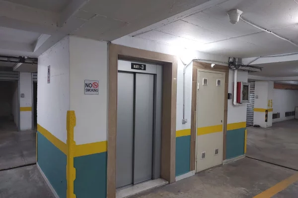 Shtepi me qera 2+1 ne Tirane - 1,000 Euro