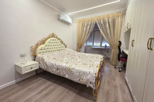 Shtepi me qera 1+1 ne Tirane - 1,000 Euro