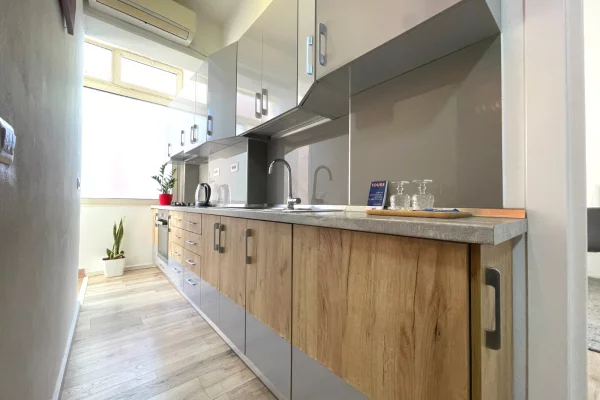 Shtepi me qera Apartament ne Tirane, 1+1, Mobilimi E mobiluar, Pagesa 600  Euro.