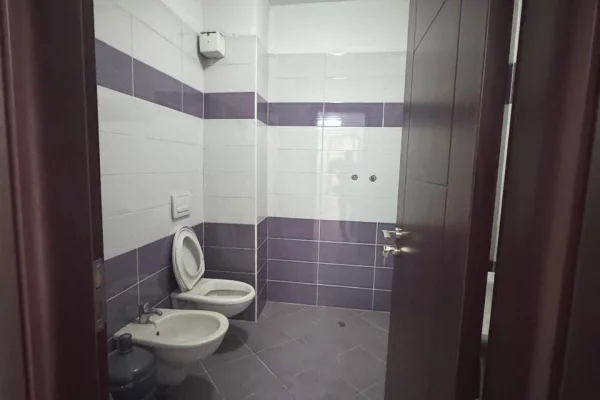 Shtepi ne shitje 2+1 ne Tirane - 258,000 Euro