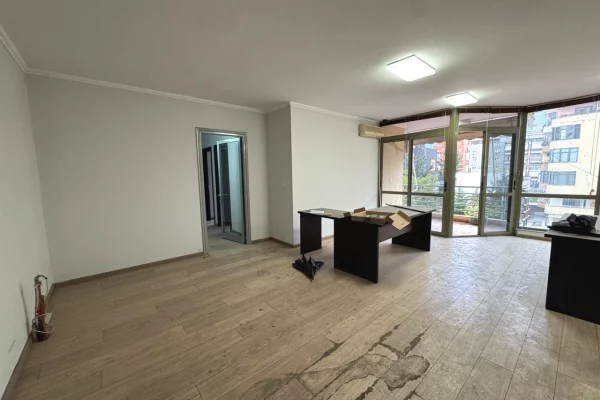 Shtepi ne shitje 2+1 ne Tirane - 258,000 Euro