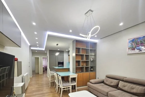 Shtepi ne shitje Apartament ne Tirane, 2+1, Mobilimi E mobiluar, Pagesa 170,000  Euro.