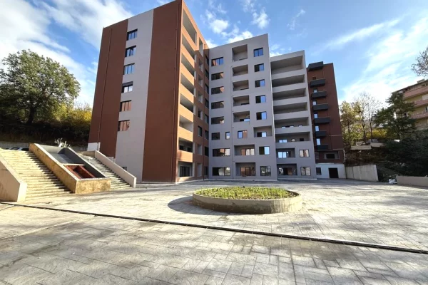 Shtepi ne shitje 2+1 ne Tirane - 155,000 Euro