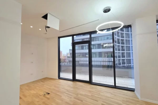 Shtepi ne shitje Apartament ne Tirane, 2+1, Mobilimi Bosh, pa mobiluar, Pagesa 439,000  Euro.