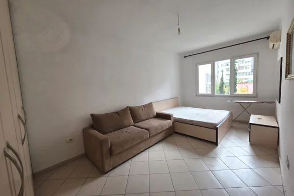 House for Sale 1+1 in Tirana - 10,000,000 Leke