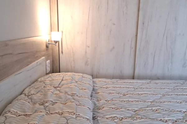 Shtepi me qera 2+1 ne Tirane - 550 Euro