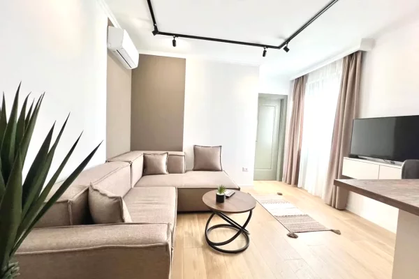 Shtepi ne shitje Apartament ne Tirane, 1+1, Mobilimi E mobiluar, Pagesa 350,000  Euro.