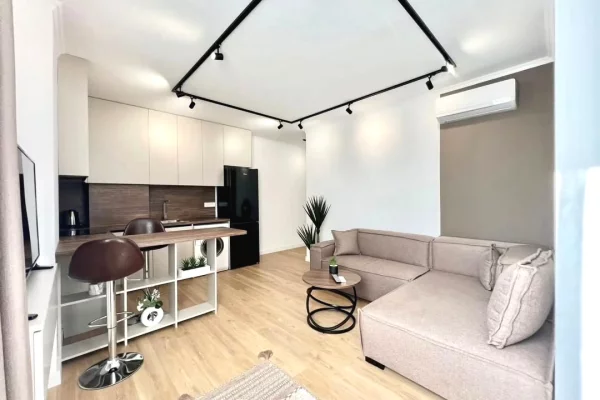 Shtepi ne shitje 1+1 ne Tirane - 350,000 Euro