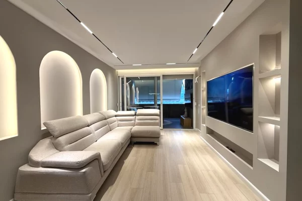 Shtepi ne shitje Apartament ne Tirane, 2+1, Mobilimi E mobiluar, Pagesa 320,000  Euro.