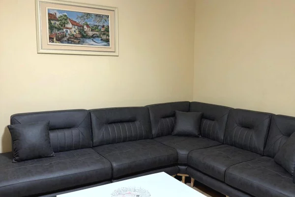 Shtepi ne shitje 2+1 ne Tirane - 135,000 Euro