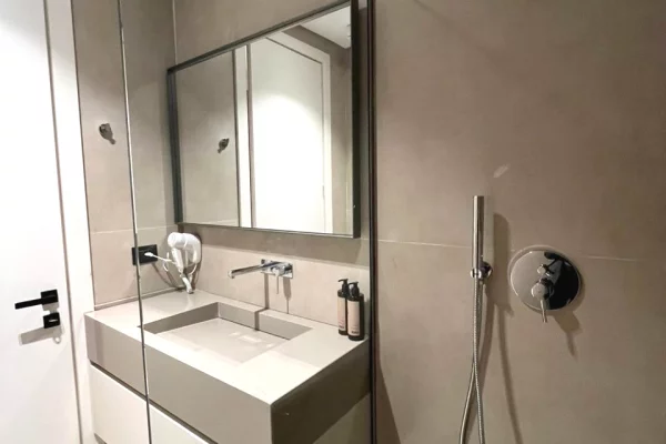 Shtepi ne shitje 1+1 ne Tirane - 399,000 Euro