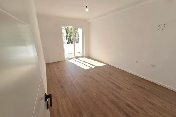 House for Sale 1+1 in Tirana - 125,000 Euro