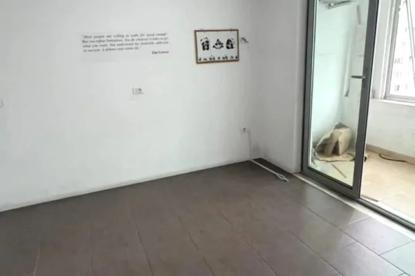 Shtepi me qera 2+1 ne Tirane - 700 Euro