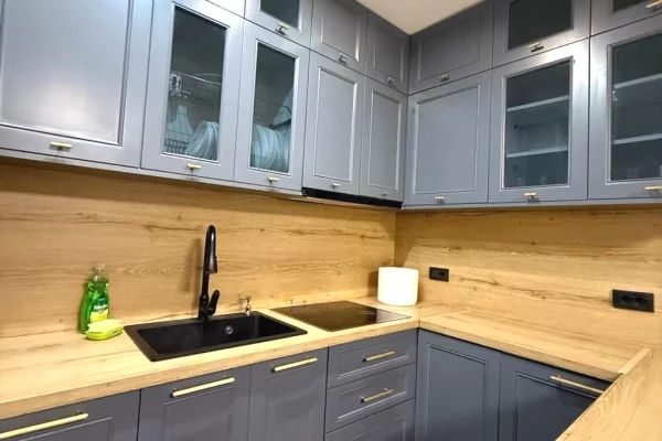 Shtepi me qera Apartament ne Tirane, 2+1, Mobilimi E mobiluar, Pagesa 750  Euro.