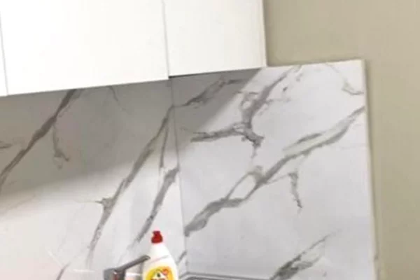 Shtepi me qera 1+1 ne Tirane - 45,000 Leke