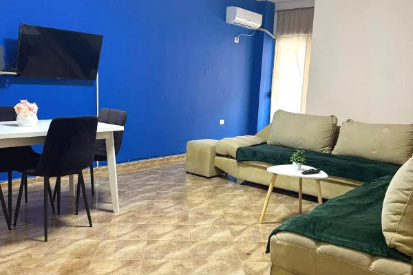 Shtepi me qera Apartament ne Tirane, 1+1, Mobilimi E mobiluar, Pagesa 550  Euro.