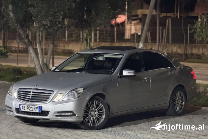 Makina ne shitje  ne Tirane - 8,000 Euro