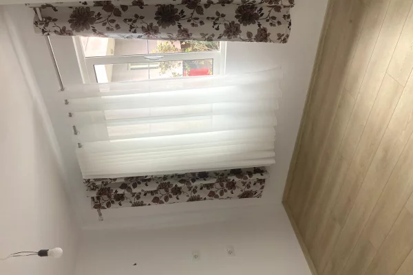 Shtepi me qera Shtepi Private ne Tirane, 3+1, Mobilimi Pjeserisht e mobiluar, Pagesa 650  Euro.