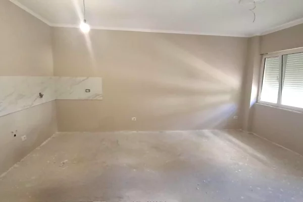 Shtepi ne shitje 2+1 ne Tirane - 105,000 Euro