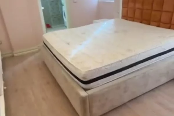 Shtepi me qera 3+1 ne Tirane - 1,200 Euro