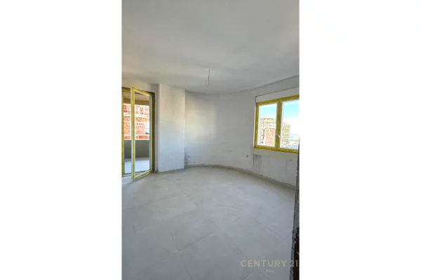 Shtepi ne shitje 1+1 ne Durres - 180,000 Euro