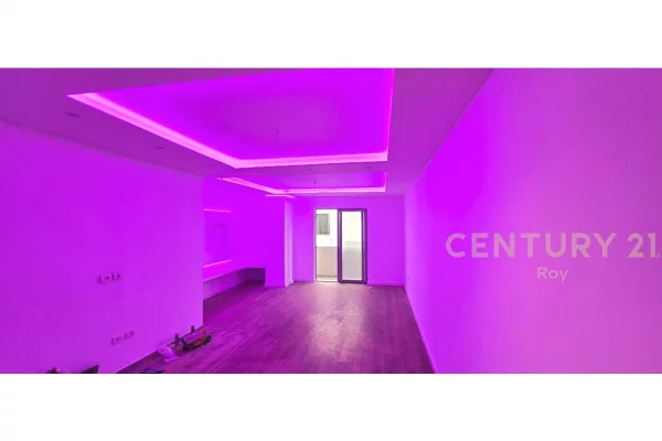 Shtepi ne shitje Apartament ne Durres, 2+1, Mobilimi Pjeserisht e mobiluar, Pagesa 130,000  Euro.