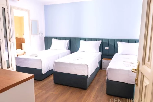 Private house for sale in Durres 7+1, Furnished