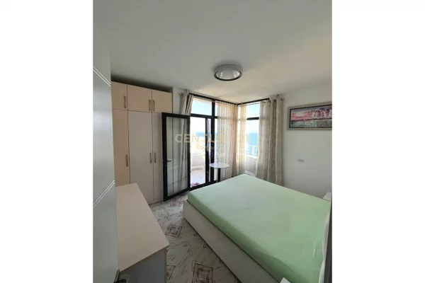 Shtepi ne shitje Apartament ne Durres, 3+1, Mobilimi E mobiluar, Pagesa 310,000  Euro.