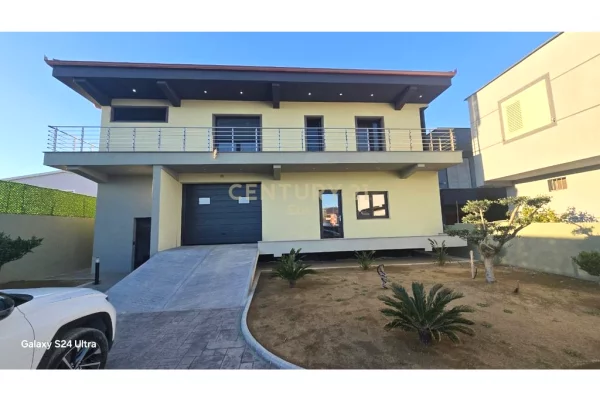 Shtepi ne shitje 3+1 ne Durres - 380,000 Euro