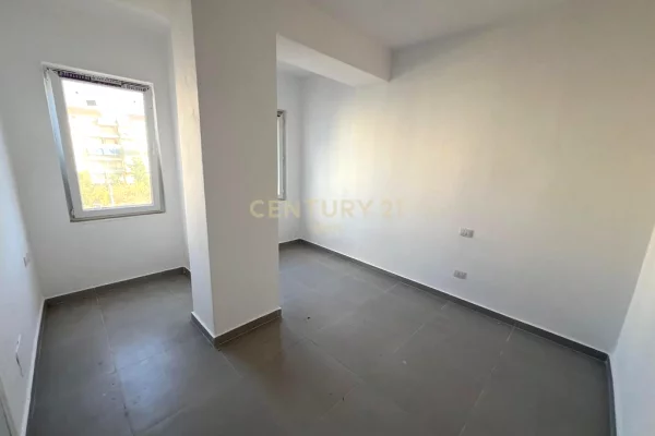 Shtepi ne shitje 2+1 ne Durres - 115,668 Euro