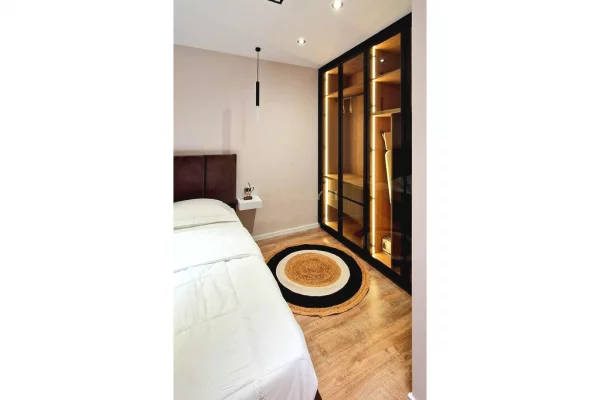 Shtepi me qera 1+1 ne Durres - 2,000 Euro