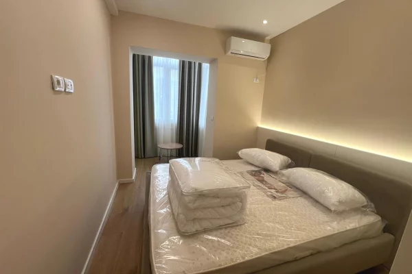 Shtepi me qera 2+1 ne Tirane - 325 Euro