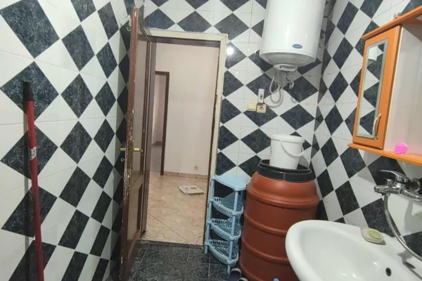 House for Rent 2+1 in Tirana - 40,000 Leke