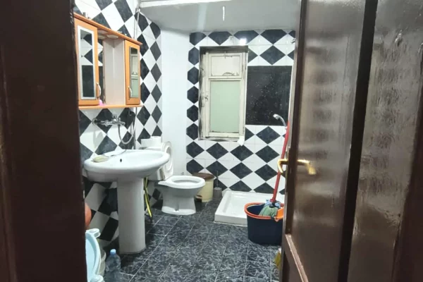 Apartment for rent in Tirana 2+1, Emty