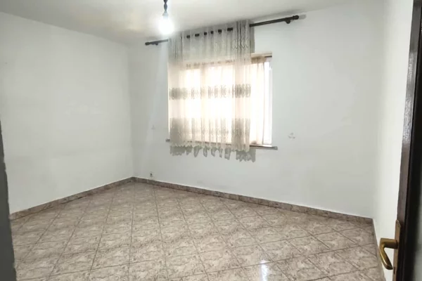 Apartment for rent in Tirana 2+1, Emty