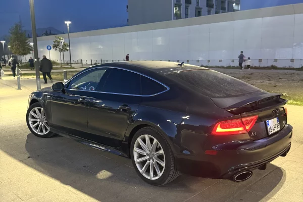 Cars for sale in Tirana, Audi, 2013 Benzine,Kambio Automatik Payment 11,000  Euro.