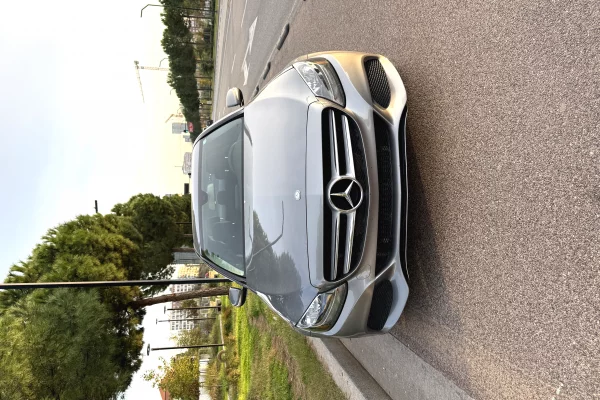 Cars for sale in Tirana - 13,000 Euro