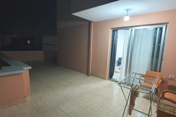 Shtepi me qera Apartament ne Tirane, 1+1, Mobilimi E mobiluar, Pagesa 700  Euro.