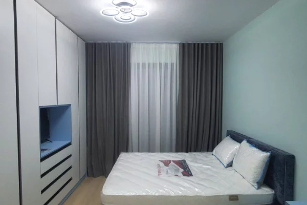 Shtepi me qera 2+1 ne Tirane - 1,200 Euro