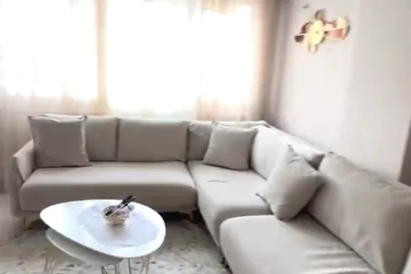 Jepet me Qira Super Apartament 1+1 – Astir ! 