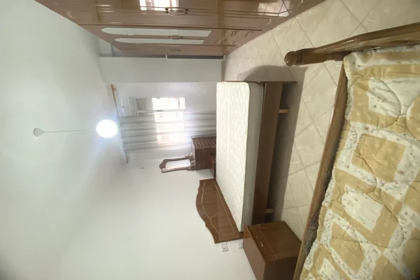 Shtepi me qera Apartament ne Tirane, 1+1, Mobilimi E mobiluar, Pagesa 45,000  Leke.