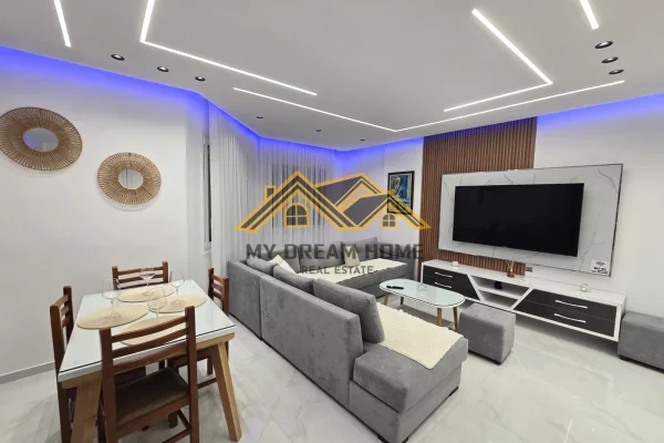 Shtepi me qera 1+1 ne Durres - 550 Euro