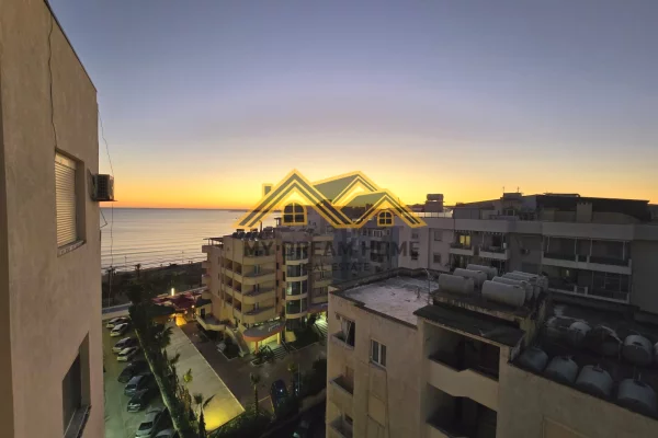 Shtepi me qera 1+1 ne Durres - 300 Euro