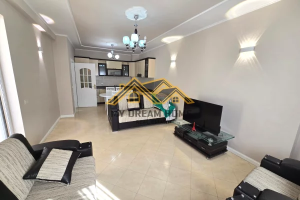 Shtepi me qera 1+1 ne Durres - 400 Euro