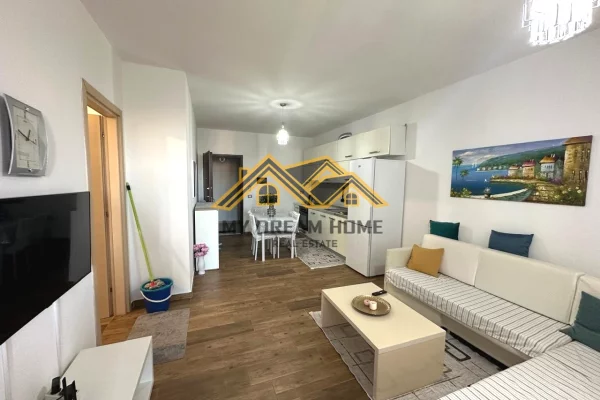 Shtepi me qera Apartament ne Durres, 1+1, Mobilimi E mobiluar, Pagesa 350  Euro.