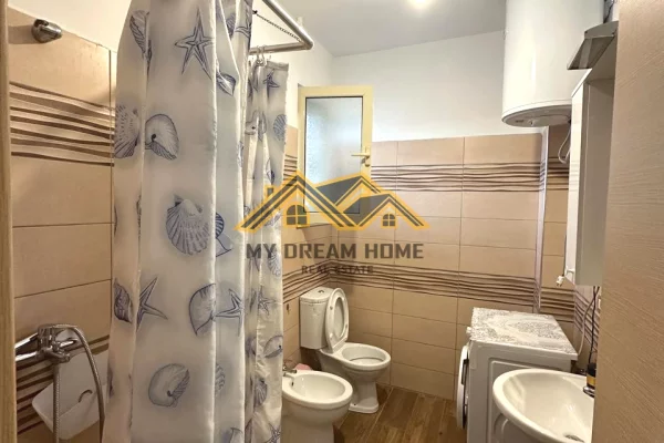 Shtepi me qera Apartament ne Durres, 1+1, Mobilimi E mobiluar, Pagesa 350  Euro.